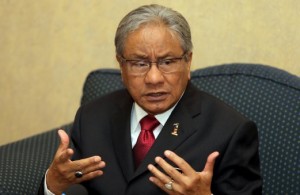 Menteri Perdagangan Dalam Negeri, Koperasi dan Kepenggunaan, Datuk Hasan Malek. - Foto Farizul Hafiz Awang